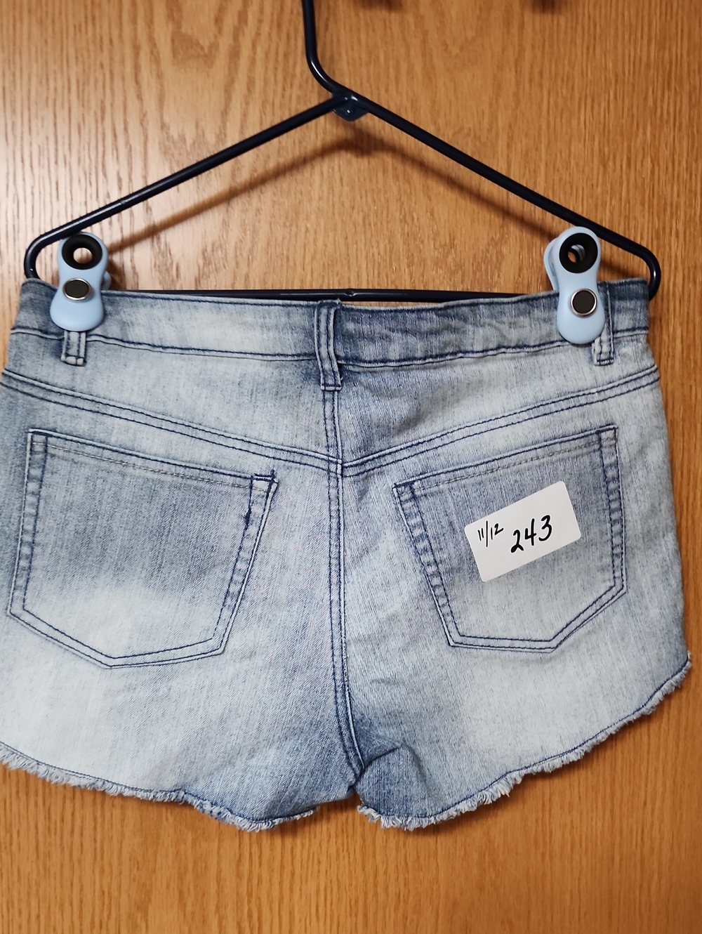 Rue21 Light Blue Distressed Denim Shorts womens 11/12 number 243